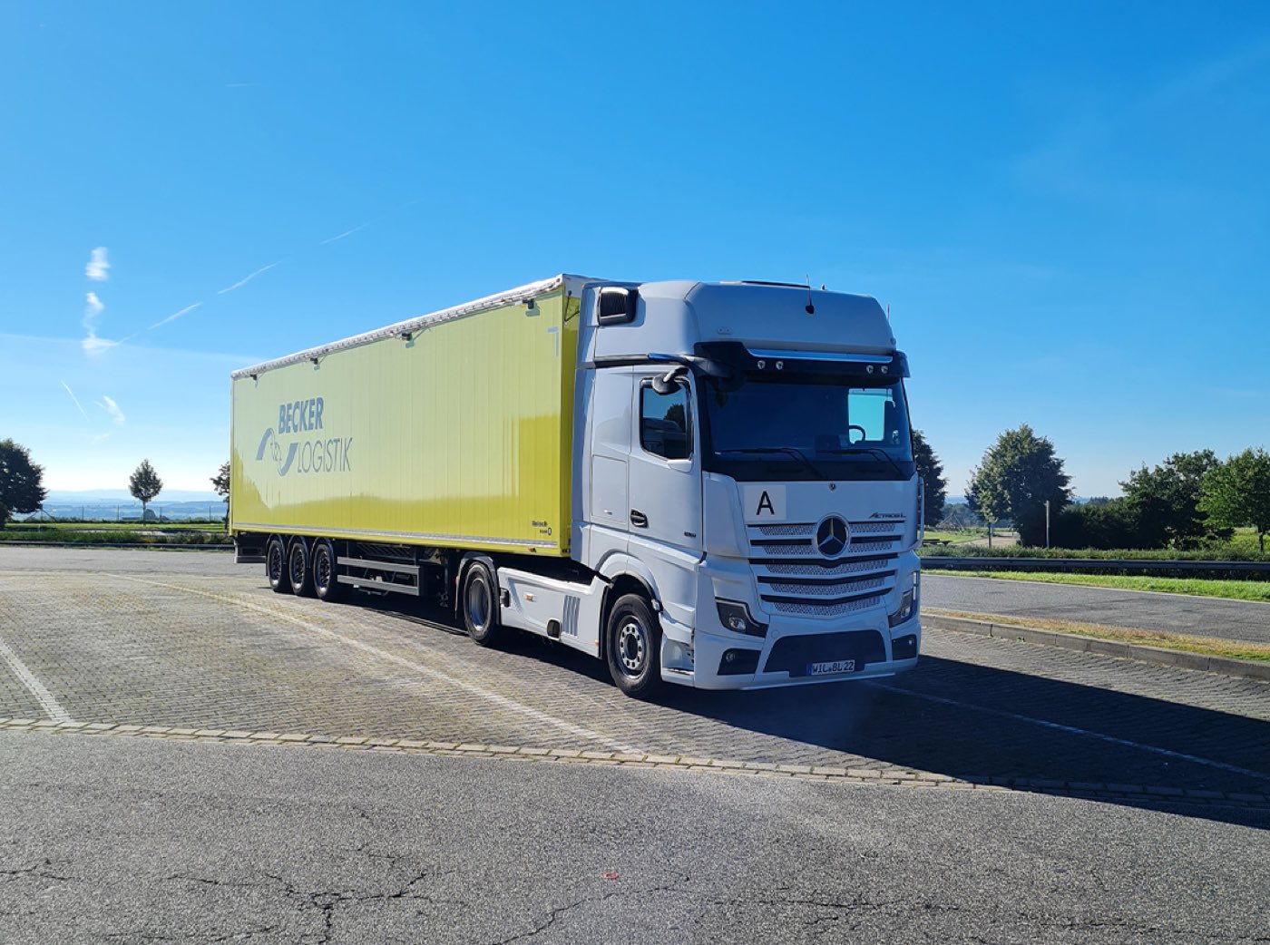 Mercedes-Benz Actros von Becker Logistik